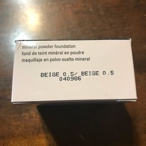 Mary Kay mineral foundation